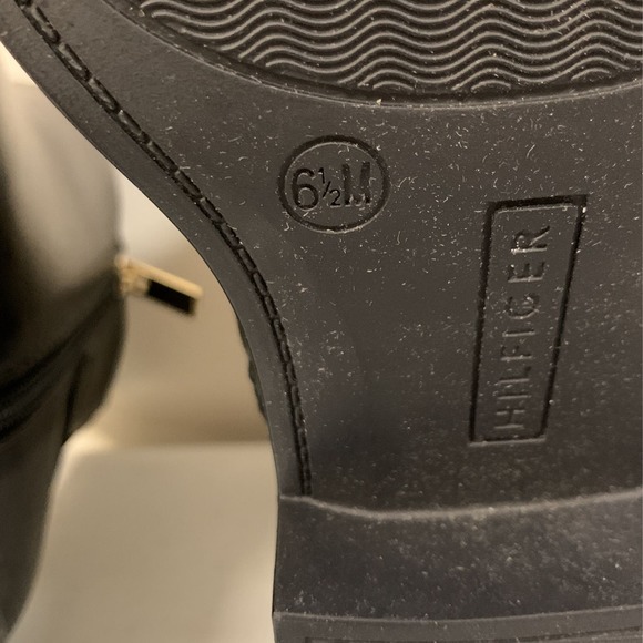 Tommy Hilfiger Women’s SIZE 6.5M Imiera Ankle Boots, Black - Picture 9 of 10